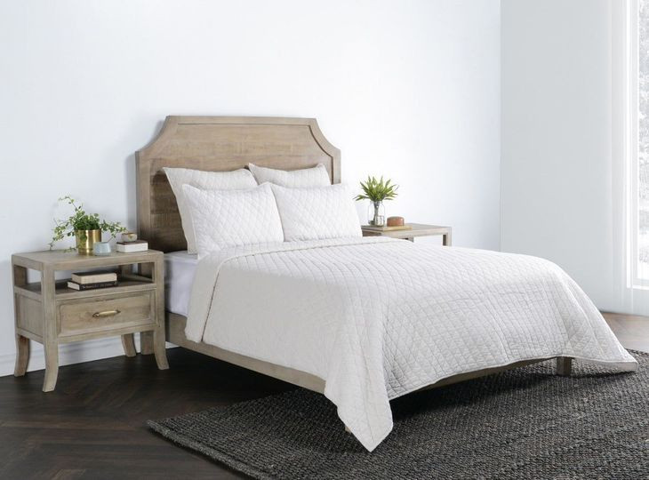 Lana and Vintage Lana Wool Queen Quilt