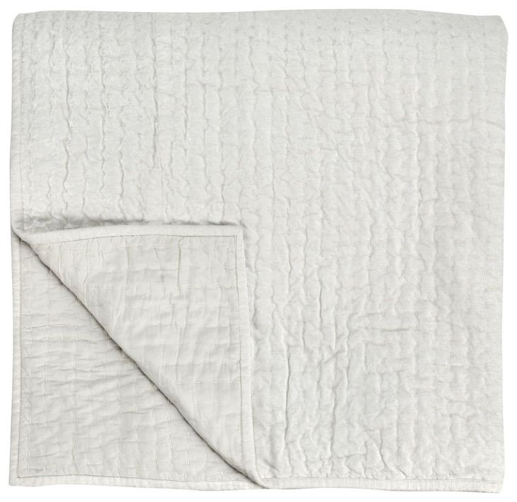 Bari Cloud Velvet King Quilt