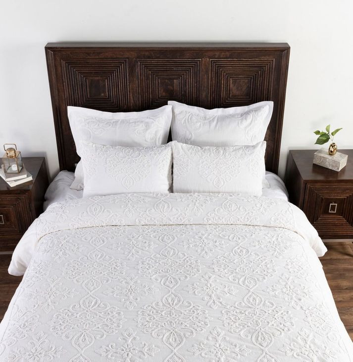 Reagan White Queen Duvet