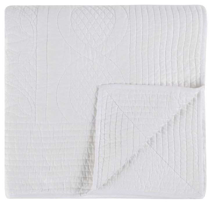 Anessa White King Quilt