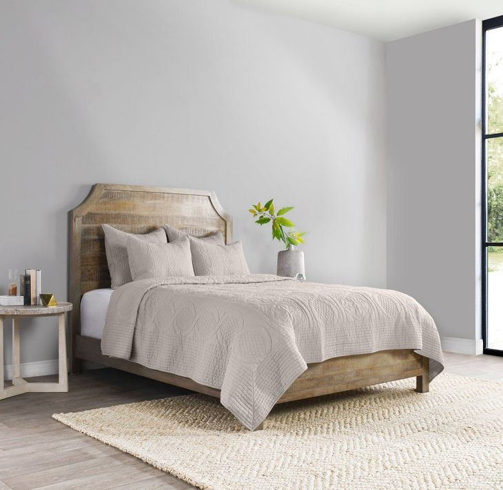 Anessa Taupe Queen Quilt