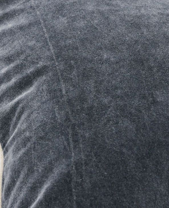 Heirloom Velvet Stone Gray 22 x 22" Accent Pillow