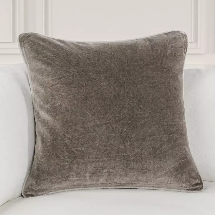 Heirloom Velvet Desert 22 x 22" Accent Pillow Set of 2