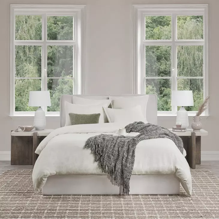 Talia Cloud King Duvet