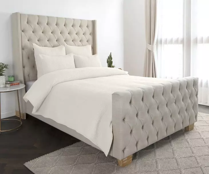 Danica Bone Queen Quilt