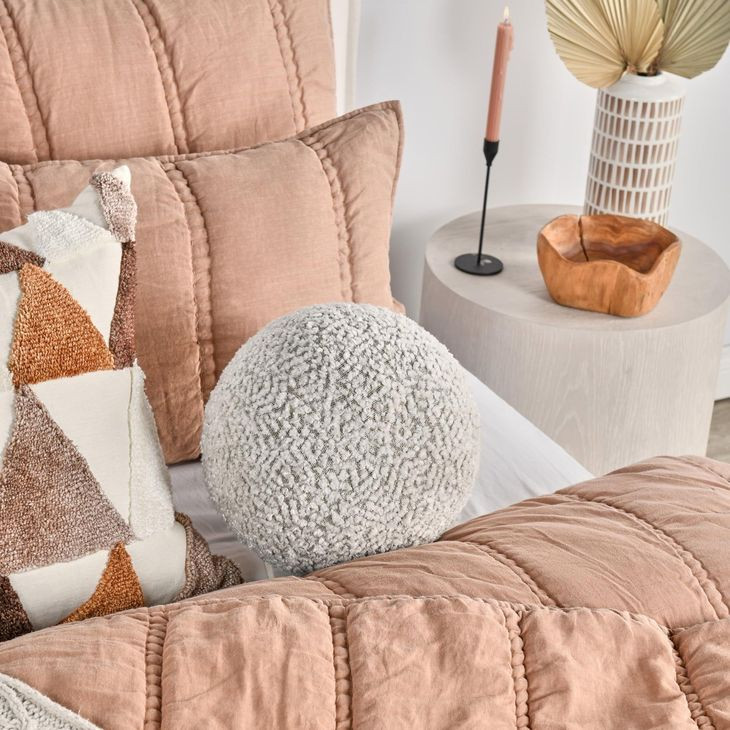 Villa Classics Maris Ivory and Natural Round Accent Pillow