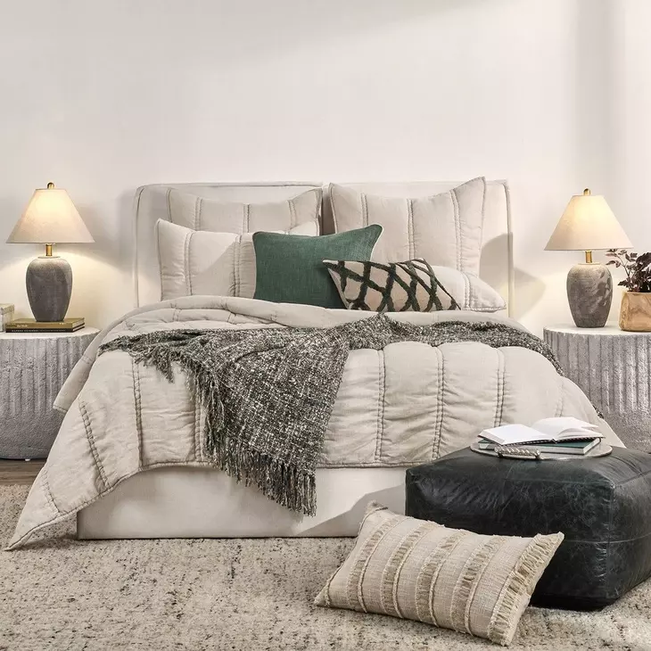 Rowen Taupe Queen Quilt
