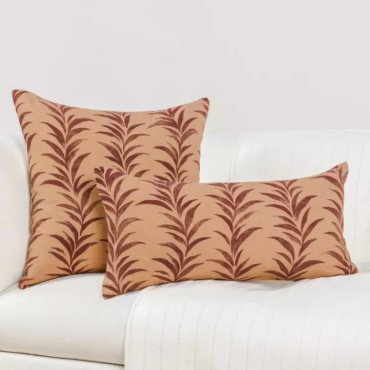 Radiant Oasis Alula Sienna and Burgundy Rectangular Accent Pillow Set of 2