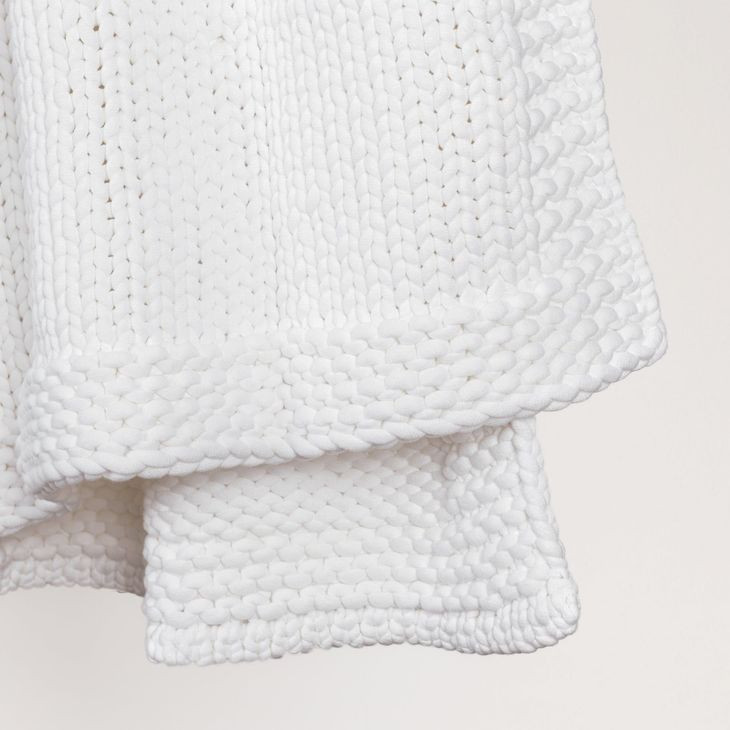 Throws Dyne White Throw