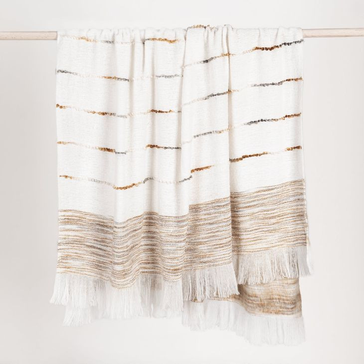 Throws Albedo Ivory and Rust Throw