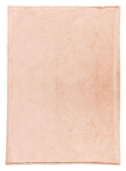 Throws Taiga Faux Fur Peach Throw