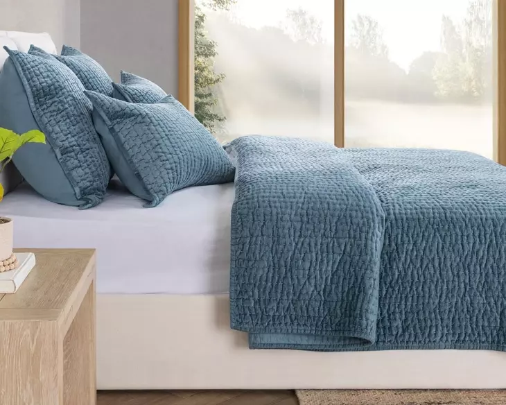 Bari Velvet Stone Blue Queen Quilt