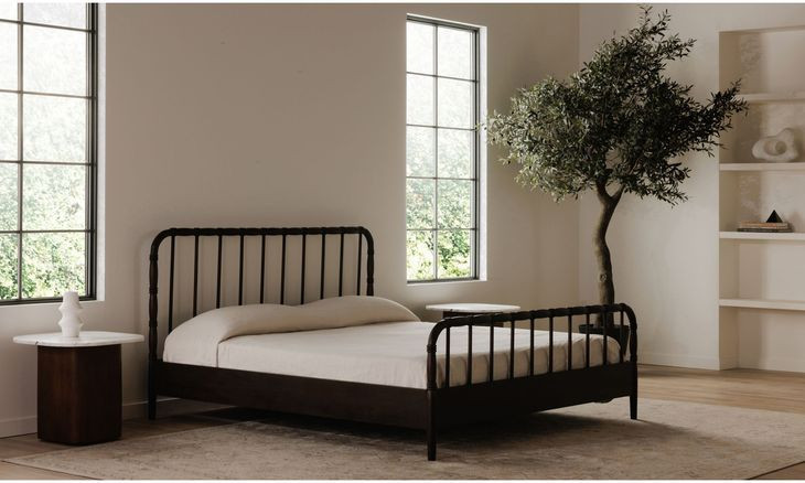 Vivian Dark Brown King Panel Bed