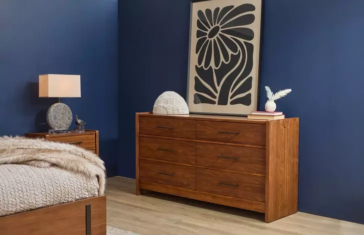 Lincoln Warm Walnut 6 Drawer Dresser