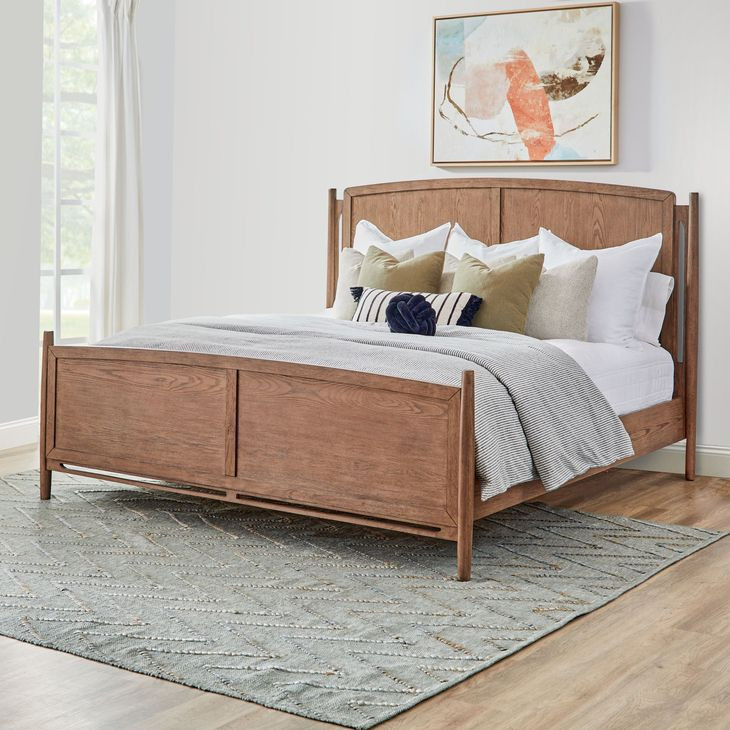 Verona Medium Brown King Panel Bed