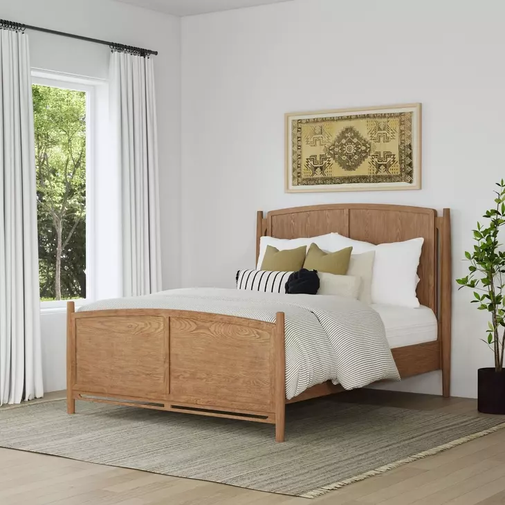 Verona Medium Brown Panel Bedroom Set