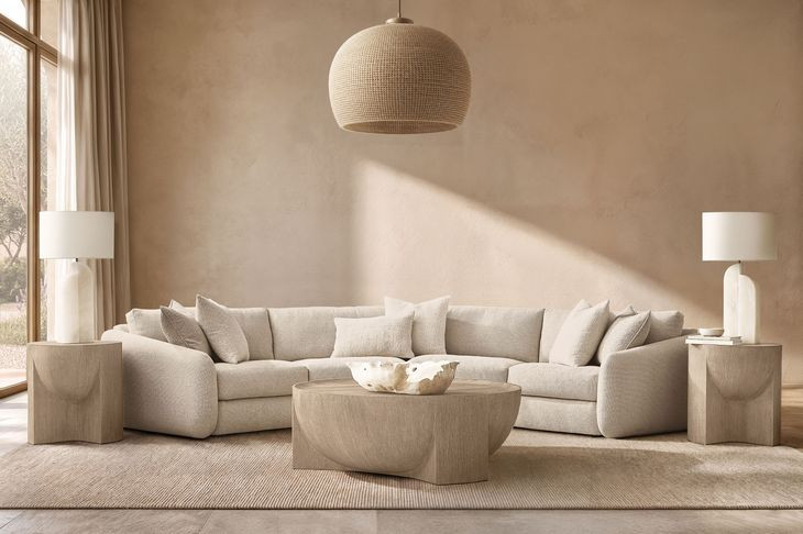 Loggia Aria Round Cocktail Table