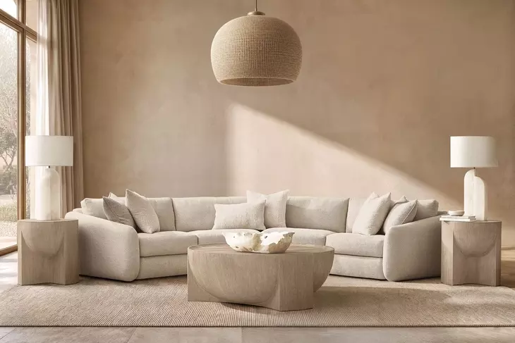 Loggia Aria 22" Round Side Table