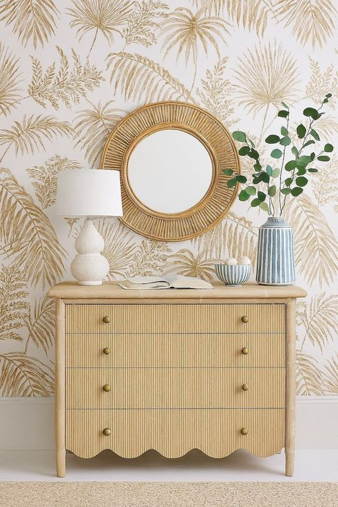 Haven Sun Oak 4 Drawer Bachelor's Chest