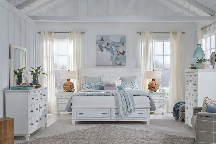 Harborwick White Dove 5 Drawer Chest