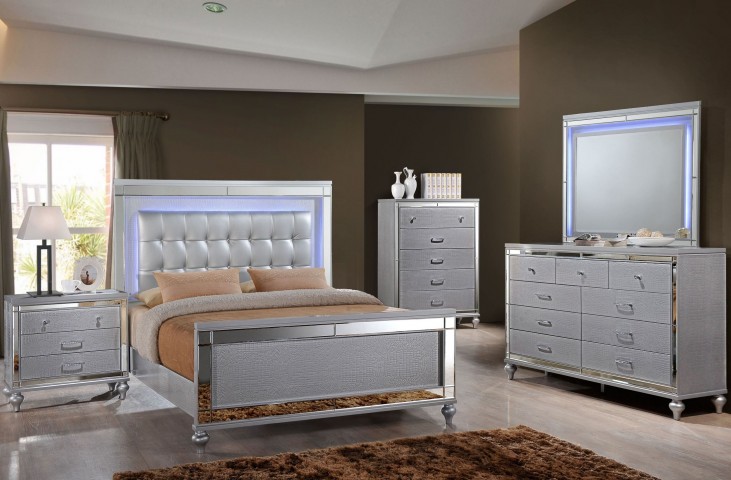 Valentino Silver Panel Bedroom Set from New Classic ...
