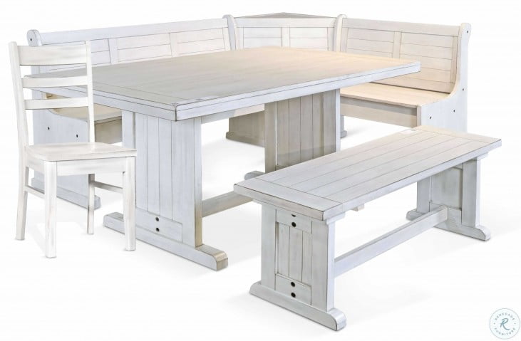 Bayside White Dining Table From Sunny Designs Coleman Furniture