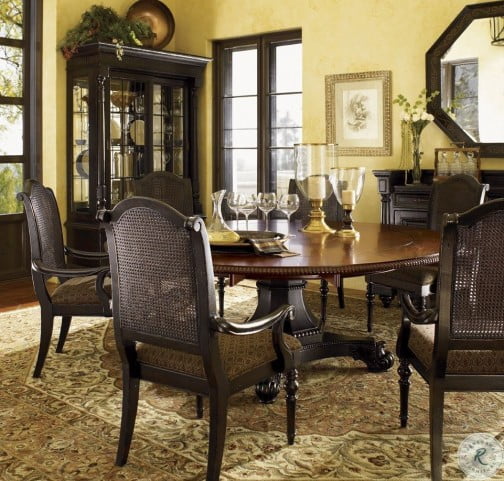 Kingstown Burnished Brown Cassis Bonaire Round Extendable Dining