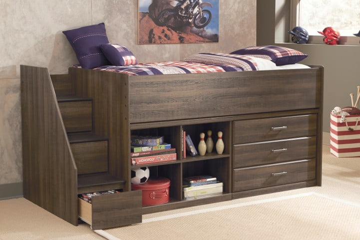 Juararo Five Drawer Chest From Ashley B251 46 Coleman Furniture