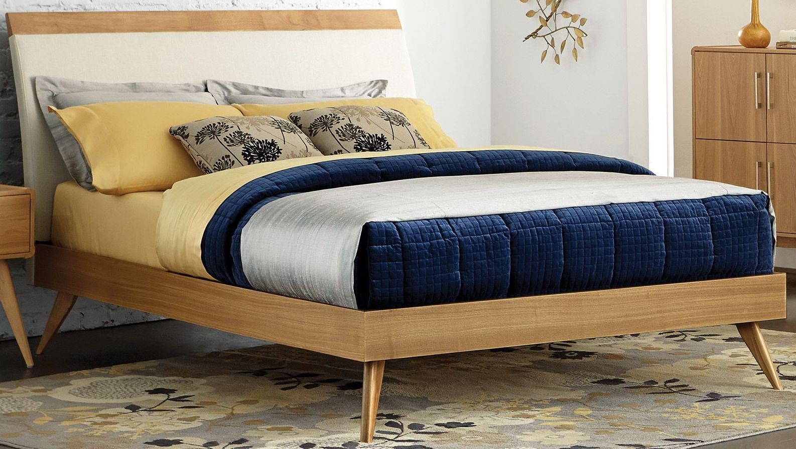 Anika Queen Bed Anika Queen Bed