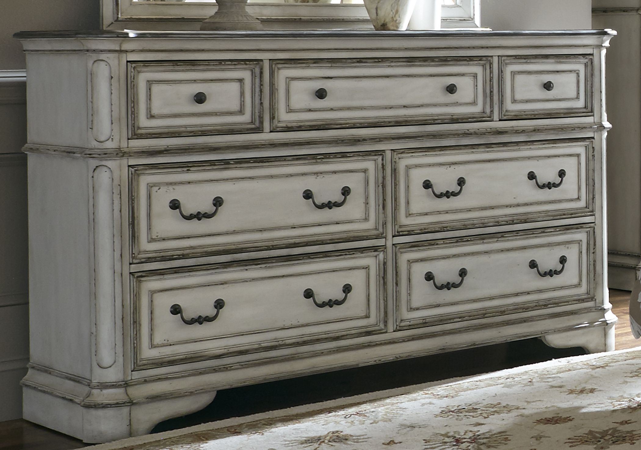 Magnolia Manor Antique White 7 Drawer Dresser from Liberty Coleman