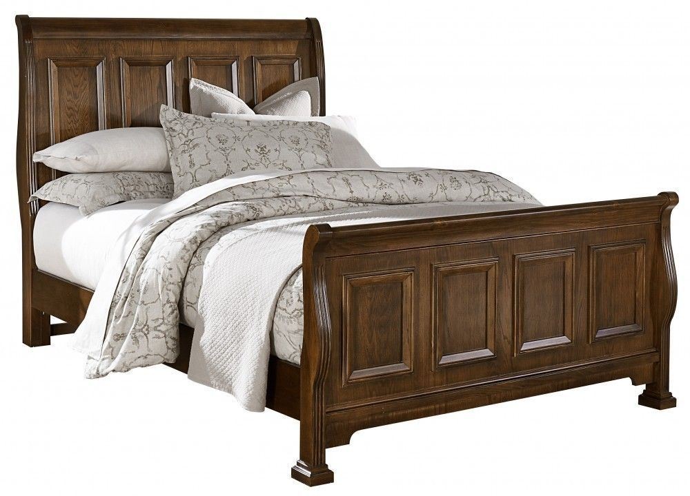 Woodlands Oak Queen Sleigh Bed from Virginia House Coleman Furniture
