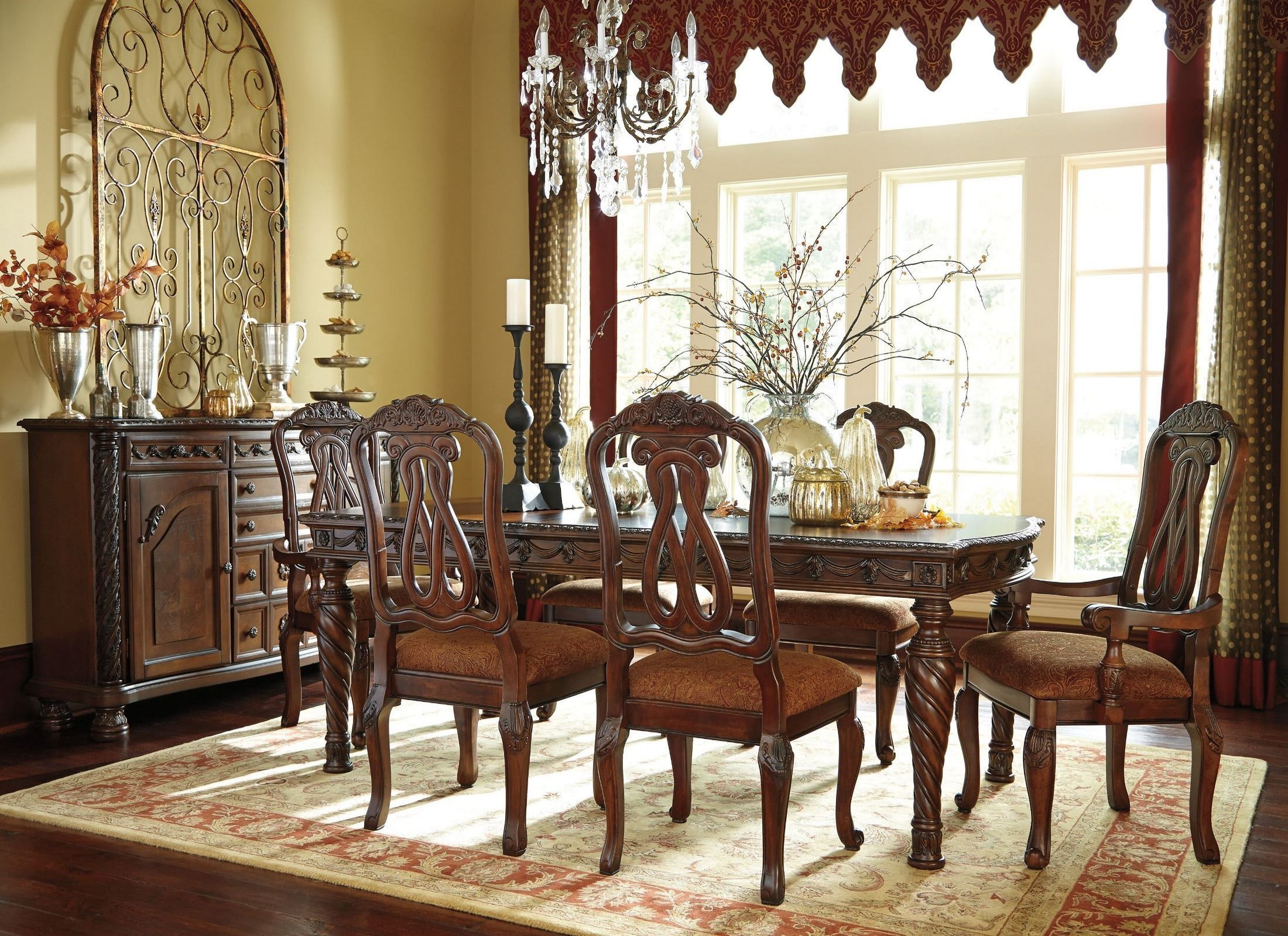 North S Rectangular Extendable Dining Room Set
