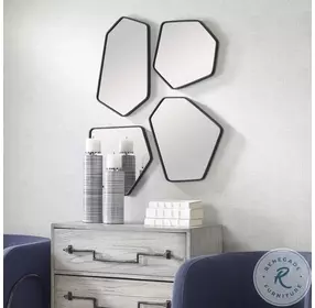 Linneah Satin Black Mirror