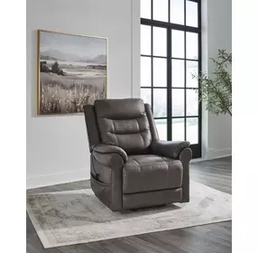 Oatman Umber Power Lift Recliner with USB Charging and Heat Massage
