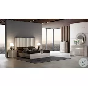 Giorgio Light Maple Mirror