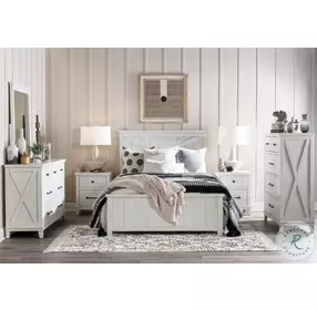 Flatiron Aged White 4 Drawer Chest