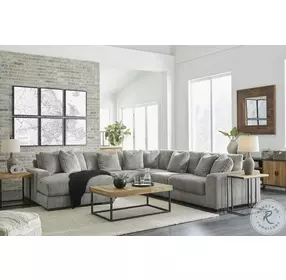 Lindyn Fog Large Sectional withLAF Chaise