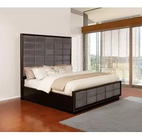 Durango Smoked Peppercorn And Grey King Upholstered Panel Bed