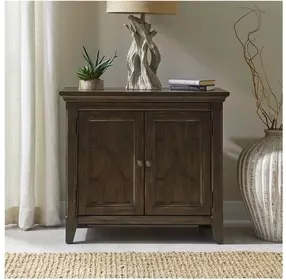 Paradise Valley Saddle Brown 2 Door Bedside Chest