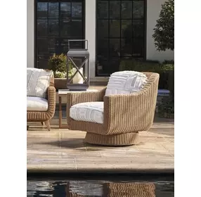 Isle of Palms White Upholstered Outdoor Swivel Lounge Chair