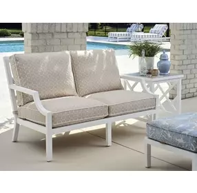 Island Classic Brown Outdoor 27" Loveseat