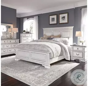 Abbey Park Antique White Queen Panel Bed