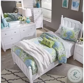 Cottage View White Twin Poster Bed