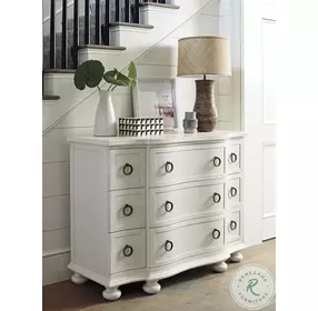 Ocean Breeze Shell White Mc Alister Hall Chest