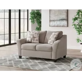 Willarae Taupe Loveseat