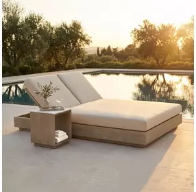 Varadero Gray Outdoor 59" Beach Double Chaise