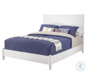 Flynn White Platform Bedroom Set