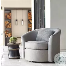 Maya Black And Silver Highlights Outdoor Round Accent Table