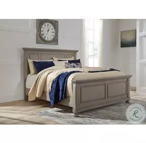 Lettner Light Gray Queen Panel Bed