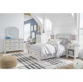 Robbinsdale Antique White Vanity With Stool